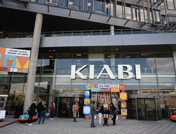 Photo de la façade du Kiabi Village